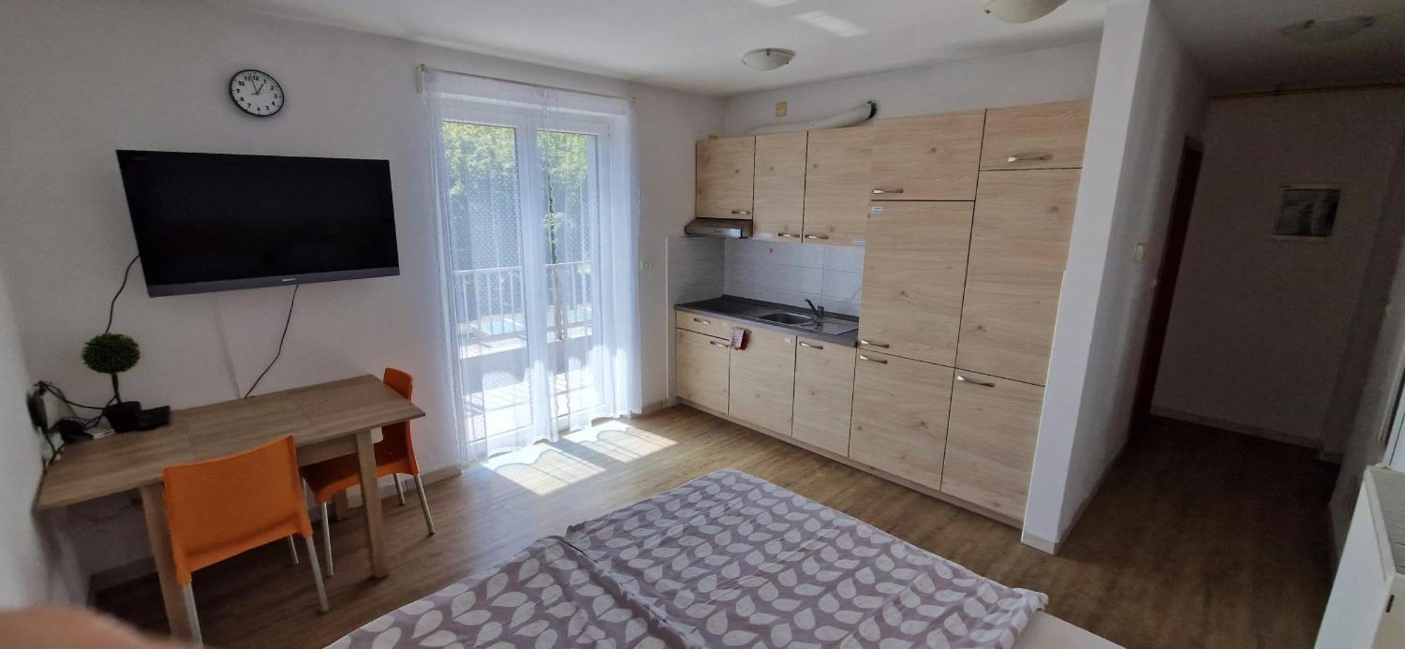 Daisy Apartment Ajdovščina Buitenkant foto