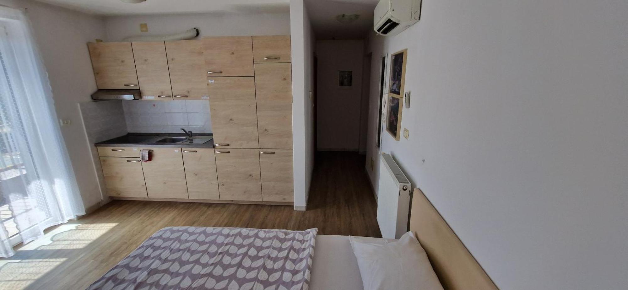 Daisy Apartment Ajdovščina Buitenkant foto